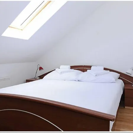 U Sklopu Hotela Kraljevi Cardaci Lejlighed