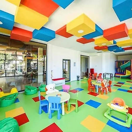 U Sklopu Hotela Kraljevi Cardaci *